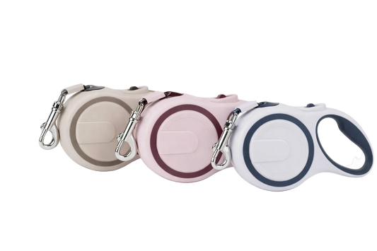 Utdragbart Hundkoppel – Säker Låsning & Ergonomisk Design